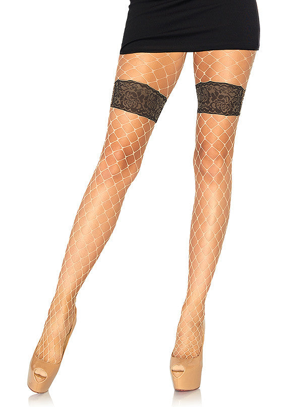 Flesh-colored floral net tights