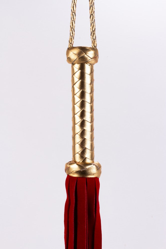 Metallic leather handle flogger with suede falls, red, 18"